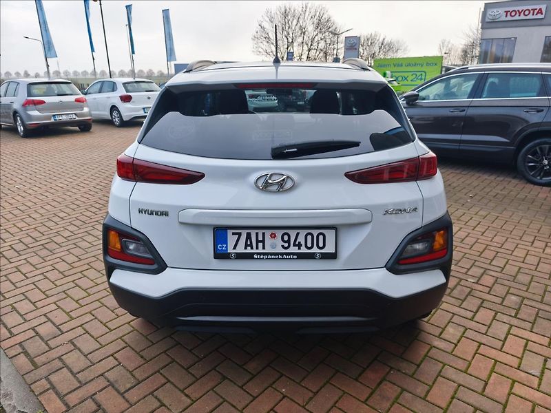 Hyundai Kona 1,0 T-GDi Style - fotka 6 z 18