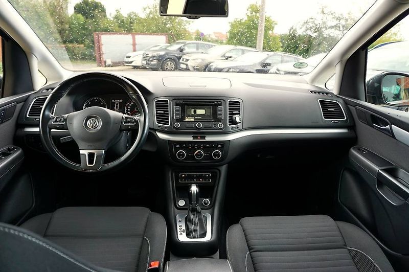 Volkswagen Sharan (2015) CUP 2,0 TDI 130 kW - fotka 25 z 54