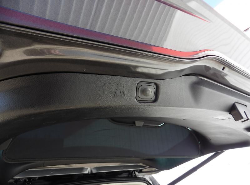Ford Galaxy 2.0 TDCi Titanium Navi 7.míst - fotka 9 z 24