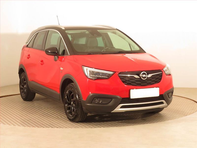 Opel Crossland X (2020) Innovation 1.2 Turbo - fotka 1 z 16