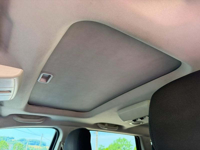 Fiat Freemont 2.0JTD 7-míst/Tempomat/Tažné - fotka 10 z 35