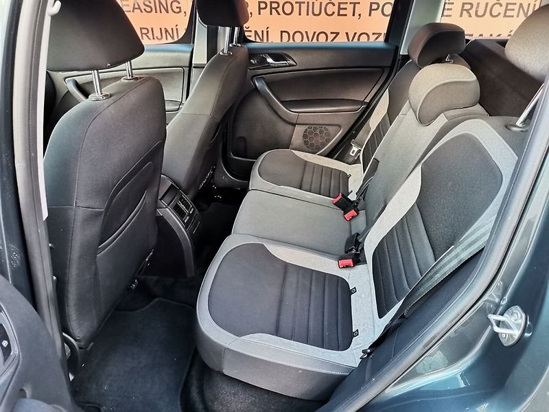 Škoda Yeti (2016) 2.0TDi 110kw Joy XEN PDC - fotka 16 z 26