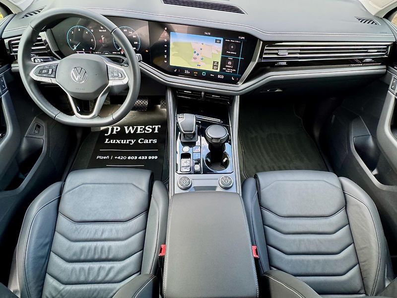 Volkswagen Touareg (2024) Model 2025, Kůže, VZDUCH,Tažné - fotka 9 z 40