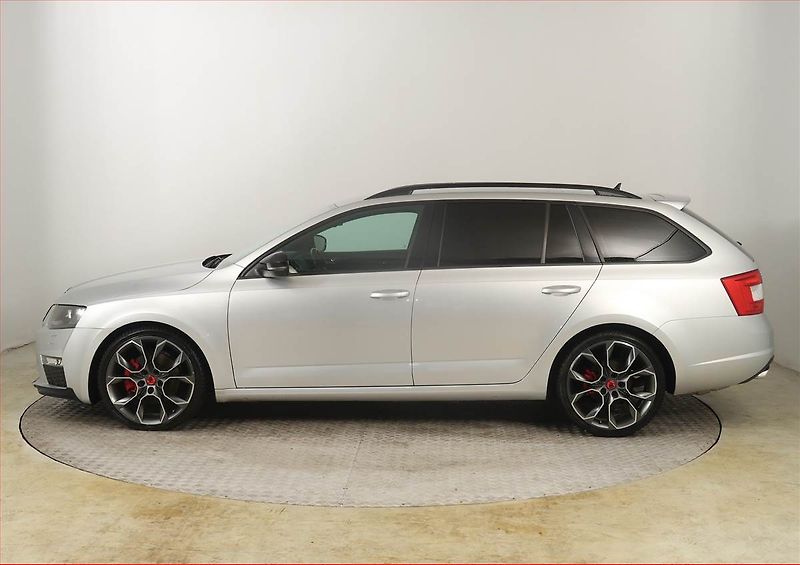 Škoda Octavia (2016) RS 2.0 TDI 4x4 DSG, Automat - fotka 3 z 24