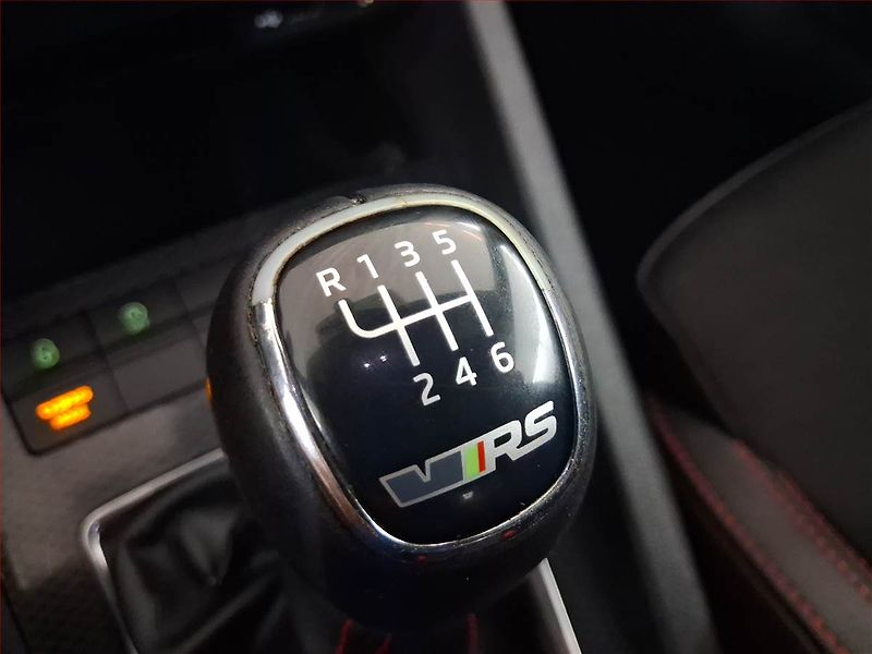 Škoda Octavia (2015) RS 2.0 TDI, Serv.kniha, Kůže - fotka 13 z 16