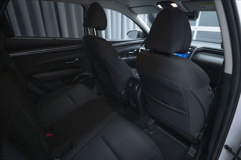 Hyundai Tucson 1,6 T-GDI AT NAVI KAMERA TAŽNÉ - fotka 10 z 43