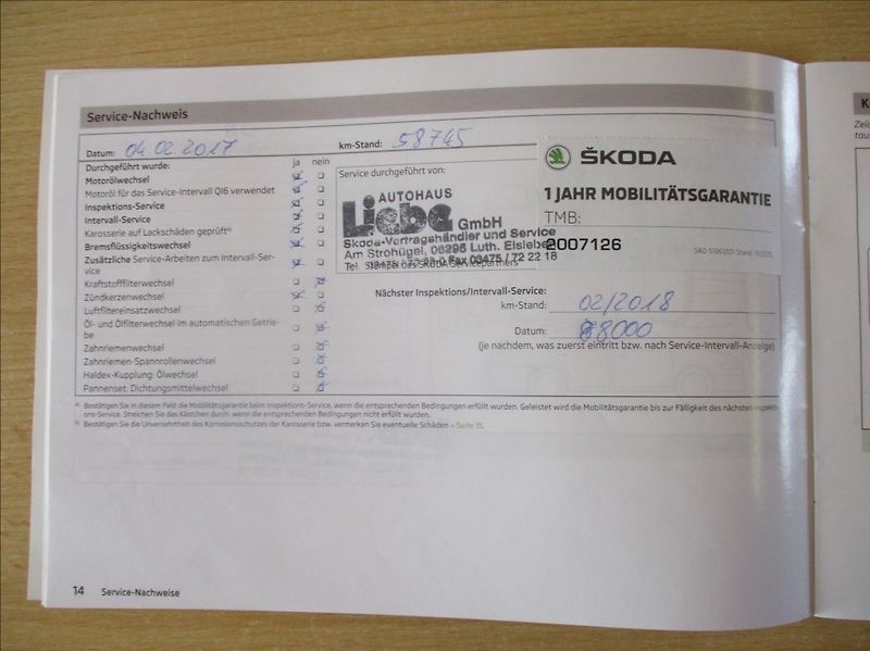 Škoda Octavia 1,4 TSI, serviska,tažné,1.maj, - fotka 28 z 32