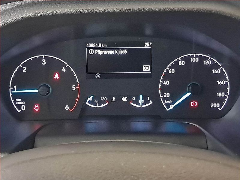 Ford Tourneo Custom (2021) Titanium 2.0 EcoBlue mHEV, ČR - fotka 11 z 21