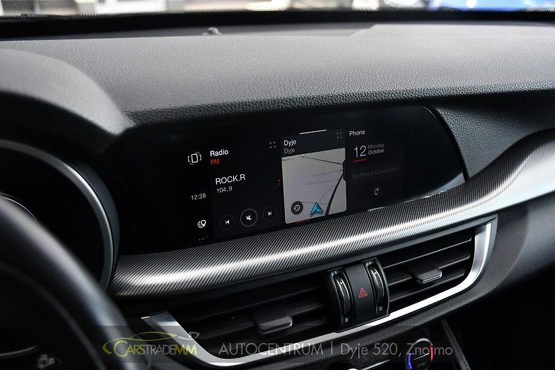 Alfa Romeo Stelvio 2.2 Diesel 16V 154kW ZADÁNO - fotka 32 z 54