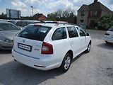 Škoda Octavia (2011) combi II 4x4 1,6 TDi   - náhled 2