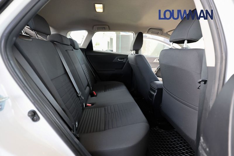 Toyota Auris ACTIVE TREND - fotka 16 z 19