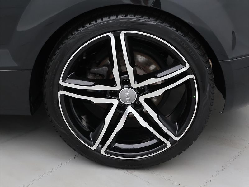 Audi TT 2,0 TFSI 147kW Kůže Xenon - fotka 26 z 33