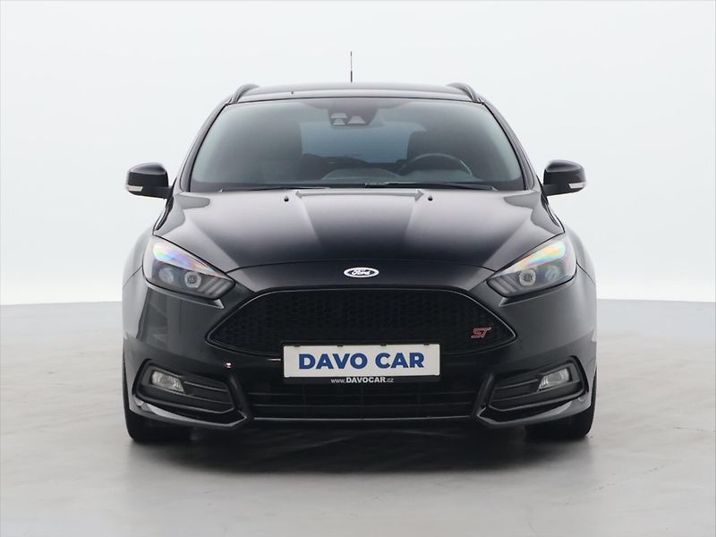 Ford Focus 2,0 TDCi ST 136kW Turnier - fotka 2 z 36