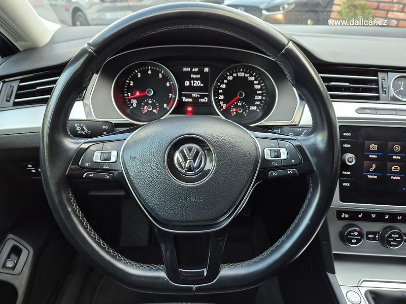 Volkswagen Passat Variant (2018) 1.4TSi 110KW ComfortLine  - fotka 24 z 54