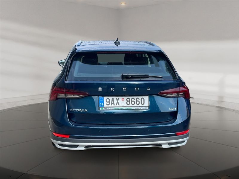Škoda Octavia 2,0 TSI 140 Scout 4x4 AT - fotka 5 z 11
