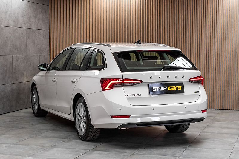Škoda Octavia 1.5 TSI e-TEC*STYLE*DPH*ČR 1.M - fotka 4 z 41