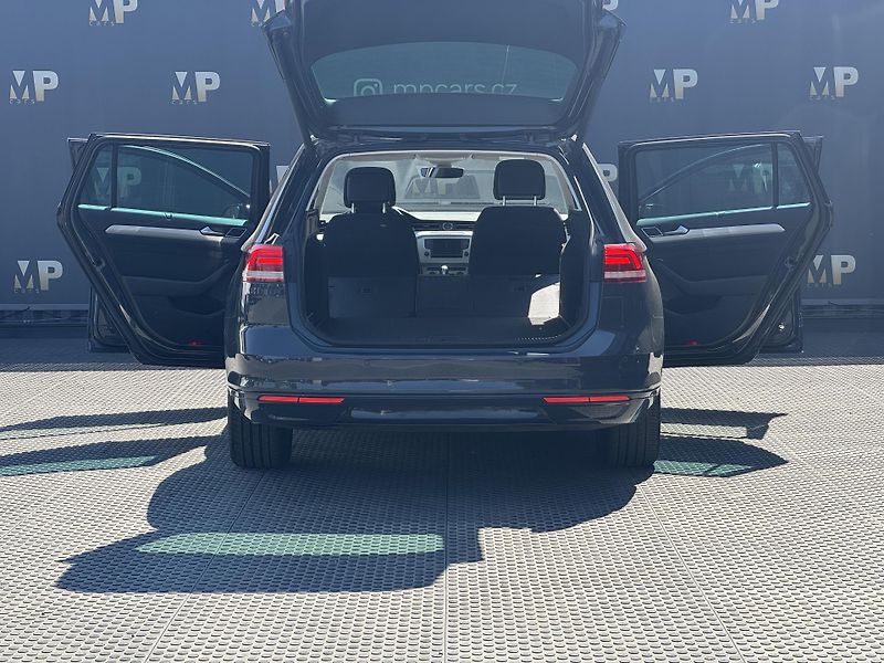 Volkswagen Passat (2015) B8 2.0TDi DSG Comfort+,el.kufr - fotka 11 z 52