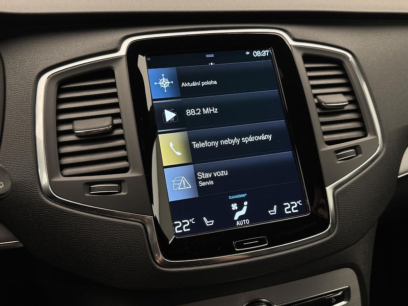 Volvo XC90 B5 AWD MOMENTUM AUT - fotka 8 z 42