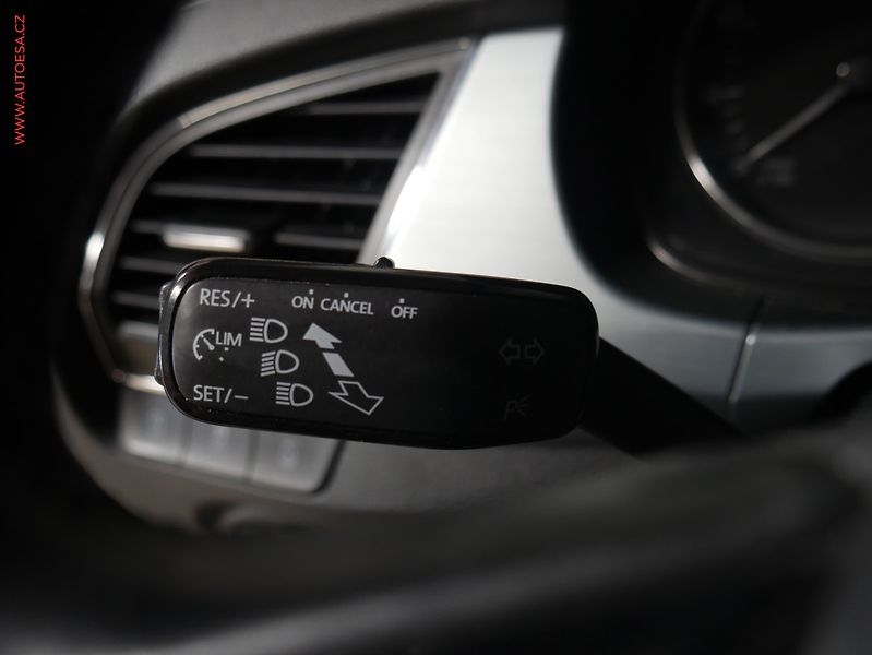 Škoda Fabia (2015) 1.2 TSi, ČR, AC, temp - fotka 14 z 16