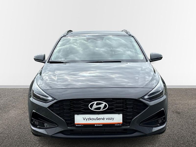 Hyundai i30 Smart DCT - fotka 4 z 25