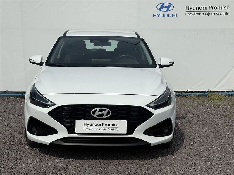 Hyundai i30 1,5 T-GDI 103kW Family - fotka 3 z 23