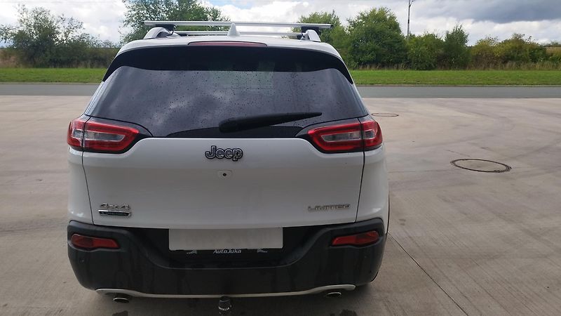 Jeep Cherokee 2.0JTD-volat-608 081 843 - fotka 5 z 19