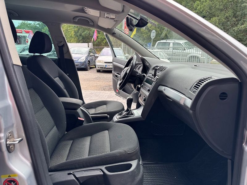 Škoda Octavia (2008) 2.0 TDi 4x4 Scout - fotka 15 z 25
