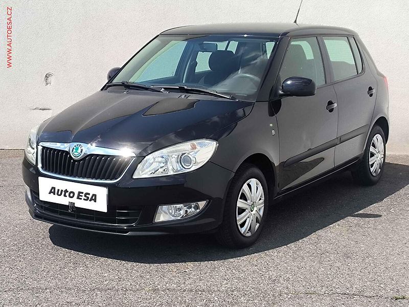 Škoda Fabia (2011) 1.2 TSI, Ambition - fotka 3 z 16