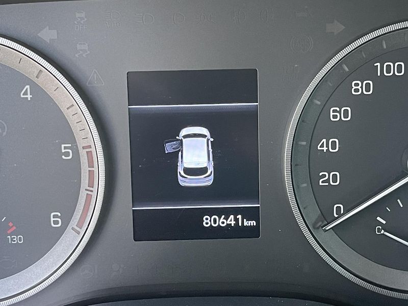 Hyundai Tucson 2.0d 136 KW AT 4x4 DPH-Top-ČR! - fotka 26 z 45