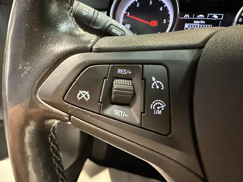 Opel Astra 1.5 CDTi 90kW Edition ST S/S - fotka 9 z 13