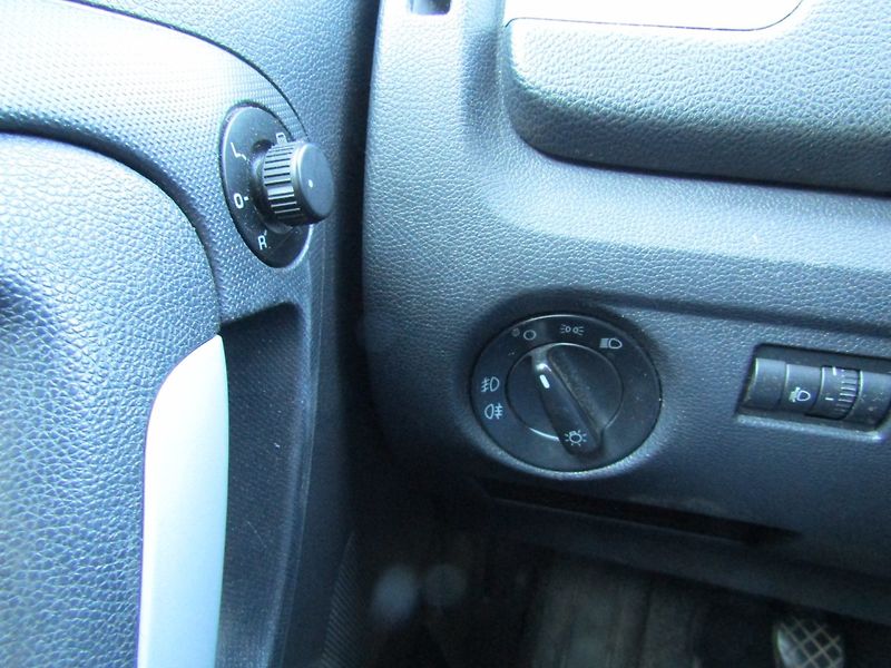 Škoda Roomster (2008) 1.4 TDI 59kW - fotka 29 z 34