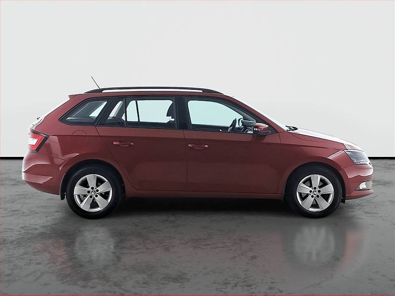 Škoda Fabia (2015) 1.2 TSI, Tempomat - fotka 6 z 20