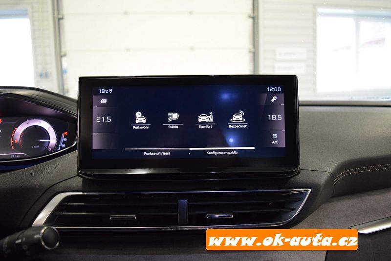 Peugeot 5008 1.5 BHDI GT LINE 7 MÍST 2021 - fotka 54 z 71