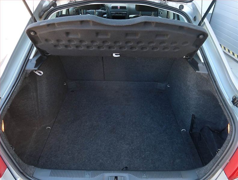 Škoda Octavia (2008) 1.6, po STK, za super cenu - fotka 13 z 17