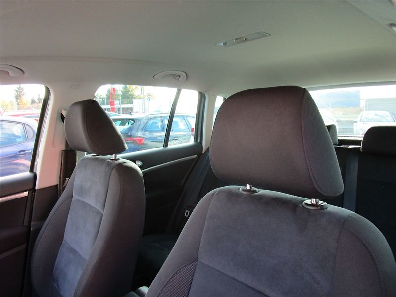 Volkswagen Tiguan 2.0TDi 4Motion Sport, aut. Kli - fotka 17 z 53