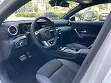 Mercedes-Benz Třídy A 200 AMG - náhled 9