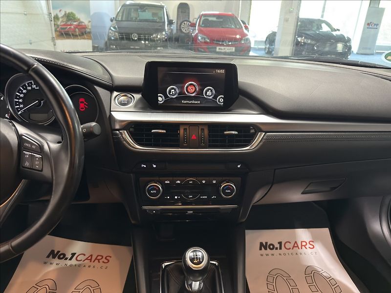Mazda 6 2,2   D 1.MAJITEL 1.ROK ZÁRUKA - fotka 26 z 41