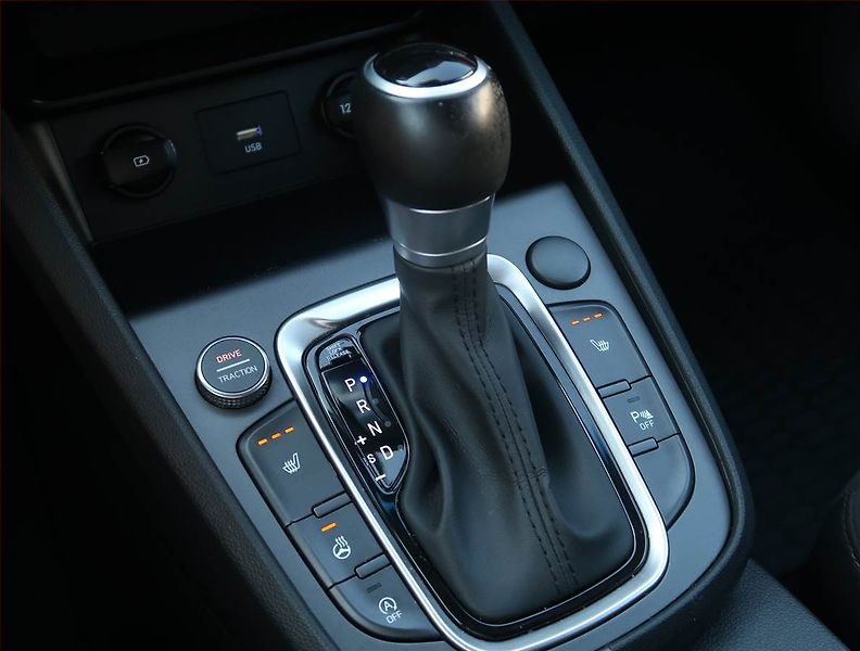 Hyundai Kona (2021) Smart 1.6 T-GDI, Automat - fotka 13 z 20
