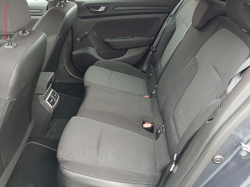 Renault Mégane (2017) 1.2 TCe, Zen, +kola - fotka 10 z 21