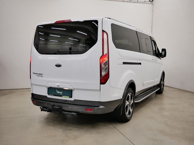 Ford Tourneo Custom - fotka 2 z 25