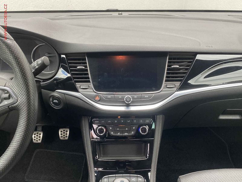 Opel Astra (2019) 1.5 CDTi, Dynamic, LED - fotka 12 z 19