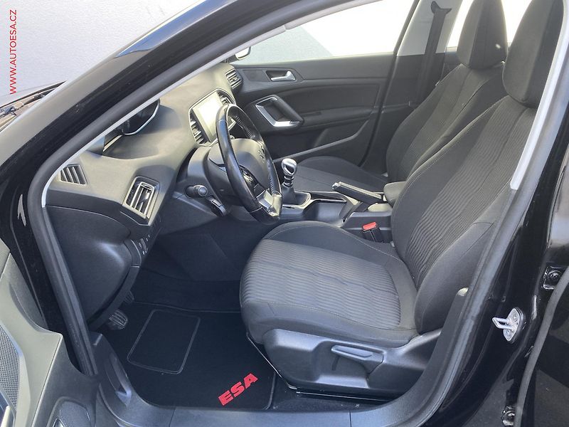 Peugeot 308 (2016) 1.5HDi, TZ - fotka 9 z 17