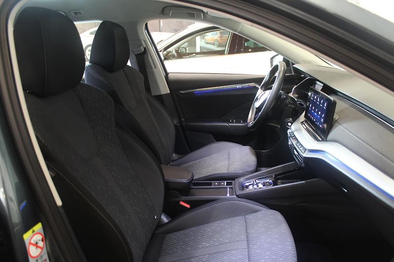 Škoda Octavia (2020) IV 2.0TDI DSG Display LED  - fotka 22 z 38