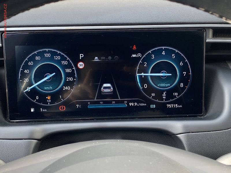 Hyundai Tucson (2021) 1.6T-GDi 48V, 1.maj,ČR - fotka 16 z 20