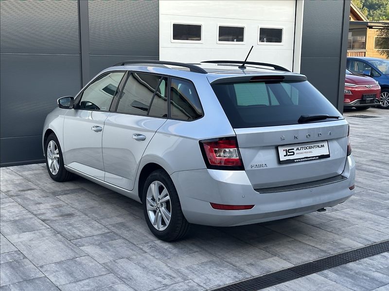 Škoda Fabia 1,0 TSI 95PS  Ambition Top - fotka 10 z 52