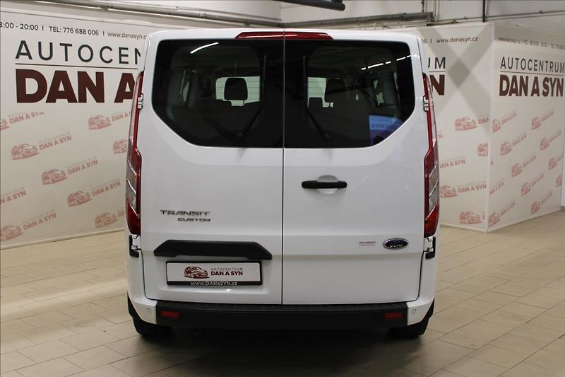Ford Transit Custom 2,0 EcoBlue Trend L2, DPH 9M - fotka 5 z 29
