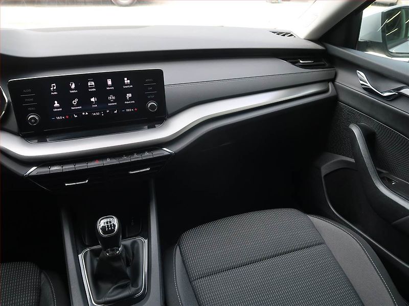 Škoda Octavia (2022) Ambition 2.0 TDI, ČR,1.maj - fotka 8 z 21