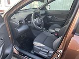 Toyota Yaris Cross 1.5L HEV130 Executive Tech VIP - náhled 10