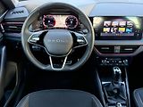 Škoda Kamiq Monte Carlo 1,5 TSI 110 kW 7° - náhled 15