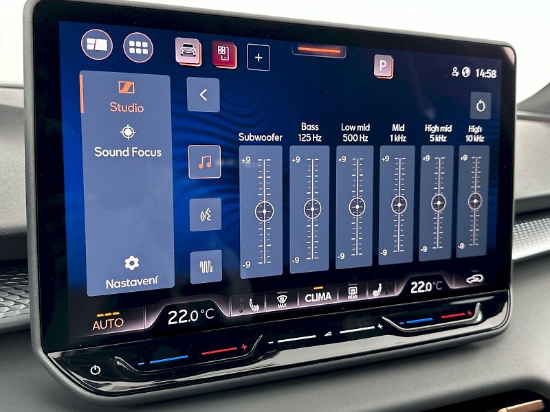 Cupra Terramar (2026) VZ 2.0 TSI 195kW 4x4 DSG - fotka 20 z 38